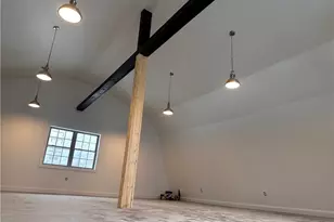 11 Clyde St, Wayne Township, PA 16117 - Photo 20