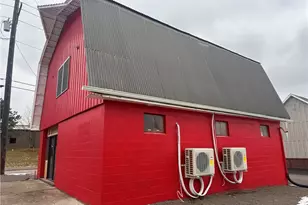 11 Clyde St, Wayne Township, PA 16117 - Photo 14