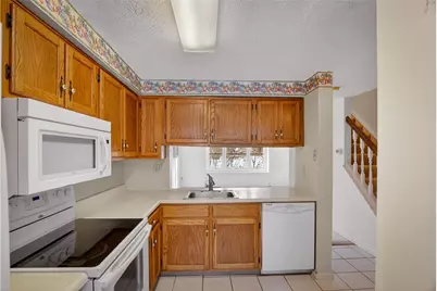 1010 Timberidge Dr, Bethel Park, PA 15102 - Photo 6