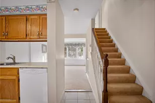 1010 Timberidge Dr, Bethel Park, PA 15102 - Photo 4