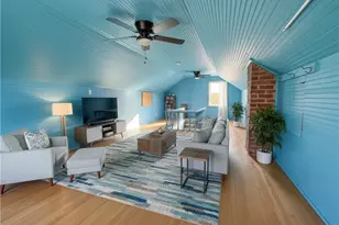 201 Fairway Ln, Penn Township, PA 16002 - Photo 8