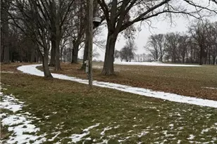 201 Fairway Ln, Penn Township, PA 16002 - Photo 28