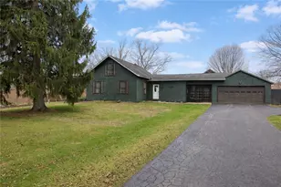 4294 Bethel New Wilmington Rd, Wilmington Township, PA 16142 - Photo 1