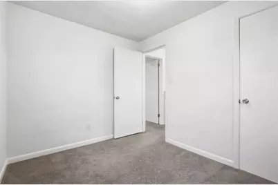 5843 Wilson Dr, Bethel Park, PA 15102 - Photo 22