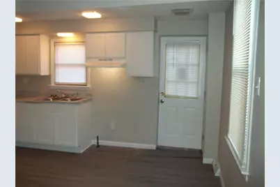 3840 Baytree St, Observatory Hill, PA 15214 - Photo 10