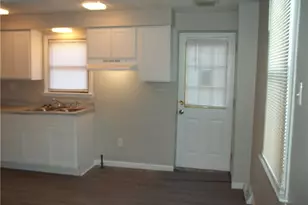 3840 Baytree St, Observatory Hill, PA 15214 - Photo 10