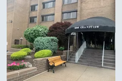 1000 Grandview Avenue #401, Pittsburgh, PA 15211 - Photo 2