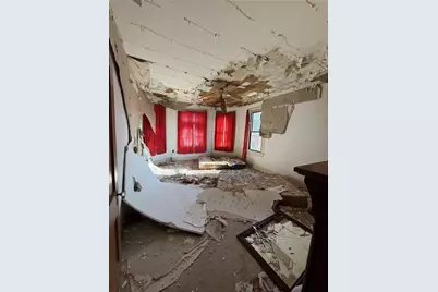 201 W Green St, Connellsville, PA 15425 - Photo 12