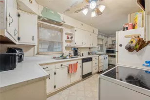 357 E McMurray Rd, Peters Township, PA 15317 - Photo 8