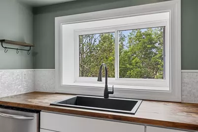 3196 Kestner Ave, Pittsburgh, PA 15227 - Photo 14