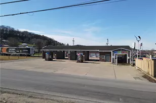 118 School Dr, Franklin Township, PA 15370 - Photo 4