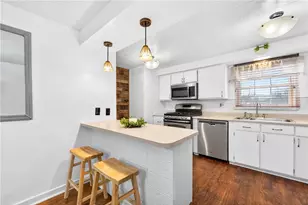 205 Hartle Rd, Pittsburgh, PA 15116 - Photo 12