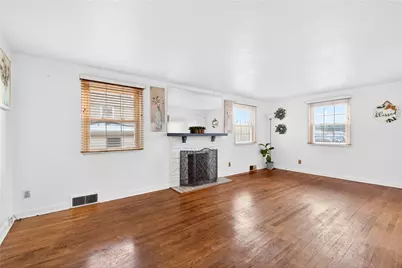 205 Hartle Rd, Pittsburgh, PA 15116 - Photo 4