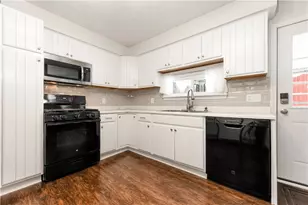 820 Greenville Rd, Coolspring Township, PA 16137 - Photo 16