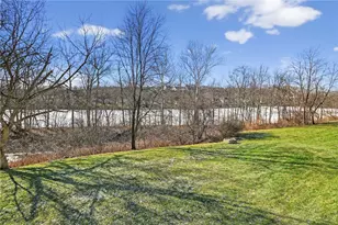 195 Roscommon Pl, Peters Township, PA 15317 - Photo 6