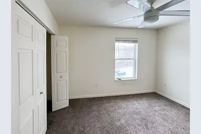 1021 Livorno Dr, Collier Township, PA 15071 - Photo 20