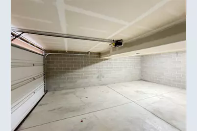 1021 Livorno Dr, Collier Township, PA 15071 - Photo 24