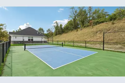 695 Olivia St, Collier Township, PA 15205 - Photo 24