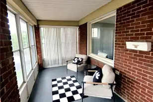 611 Montview St, Observatory Hill, PA 15214 - Photo 8