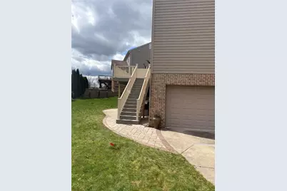 6715 Fieldcrest Dr, Murrysville, PA 15626 - Photo 36