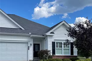 613 Old Glory Ln, Economy, PA 15042 - Photo 1