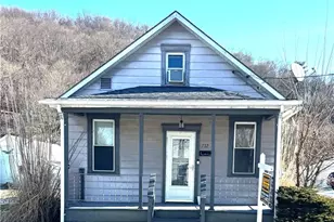 322 N Washington St, Evans City, PA 16033 - Photo 1