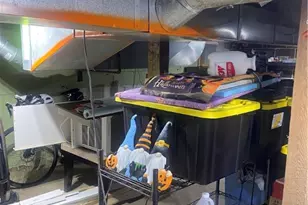 322 N Washington St, Evans City, PA 16033 - Photo 14