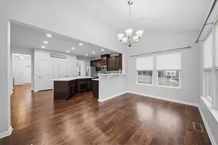 286 Buckingham Dr, Ohio Township, PA 15237 - Photo 12