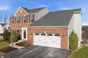 286 Buckingham Dr, Ohio Township, PA 15237 - Photo 2