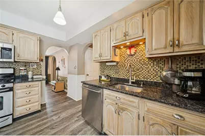 3151 Seneca Ct, Hampton, PA 15044 - Photo 2