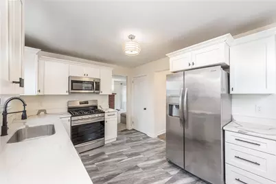 3223 Willett Rd, Pittsburgh, PA 15227 - Photo 10