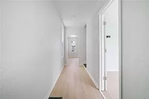 67 Ruth St, Pittsburgh, PA 15211 - Photo 2