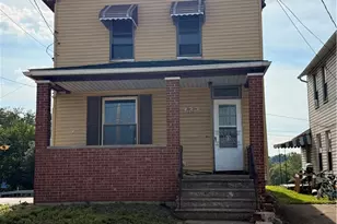 230 13th St, Ellwood City, PA 16117 - Photo 1
