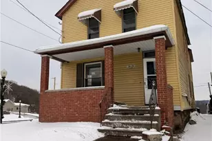 230 13th St, Ellwood City, PA 16117 - Photo 1