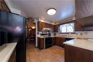 39 Adrian Dr, Hempfield Township, PA 15601 - Photo 18