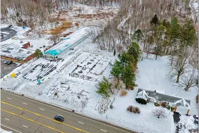 920 N Hermitage Road, Hermitage, PA 16148 - Photo 2