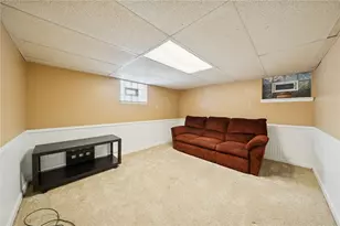 289 Evaline St, Pittsburgh, PA 15235 - Photo 10