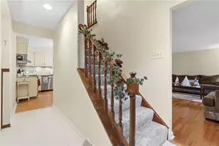 132 Skyview Dr, Penn Twp, PA 15644 - Photo 4