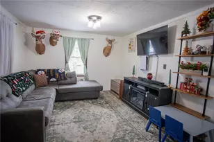 1366 Mt Pleasant Rd, Upper Tyrone Township, PA 15666 - Photo 6