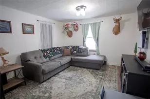 1366 Mt Pleasant Rd, Upper Tyrone Township, PA 15666 - Photo 8