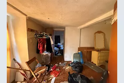 211 Division St, Braddock, PA 15104 - Photo 12