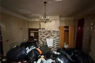 211 Division St, Braddock, PA 15104 - Photo 2