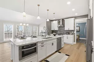 303 Kenney Dr, Leet Township, PA 15143 - Photo 16