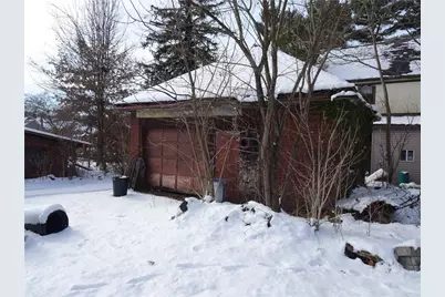 301 S Center Avenue, New Stanton, PA 15672 - Photo 12