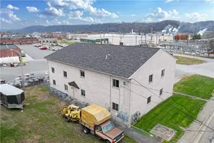 2204 Constitution Blvd, New Kensington, PA 15068 - Photo 8