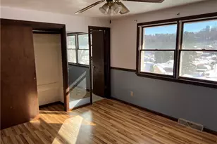 1014 Jefferson Ave, Jeannette, PA 15644 - Photo 8