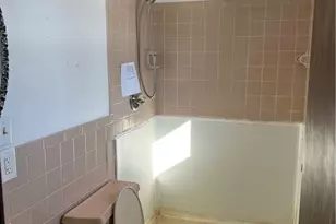 1014 Jefferson Ave, Jeannette, PA 15644 - Photo 10