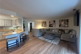 7539 Penn Bridge Ct, Pittsburgh, PA 15221 - Photo 6