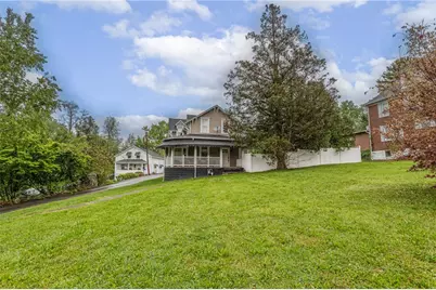 1001 Springfield Pike, Connellsville, PA 15425 - Photo 2