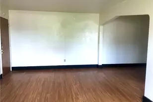 666 Florida, Pittsburgh, PA 15228 - Photo 2